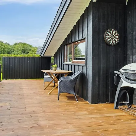 Evald - 400m From The Sea By Interhome Feriehus *